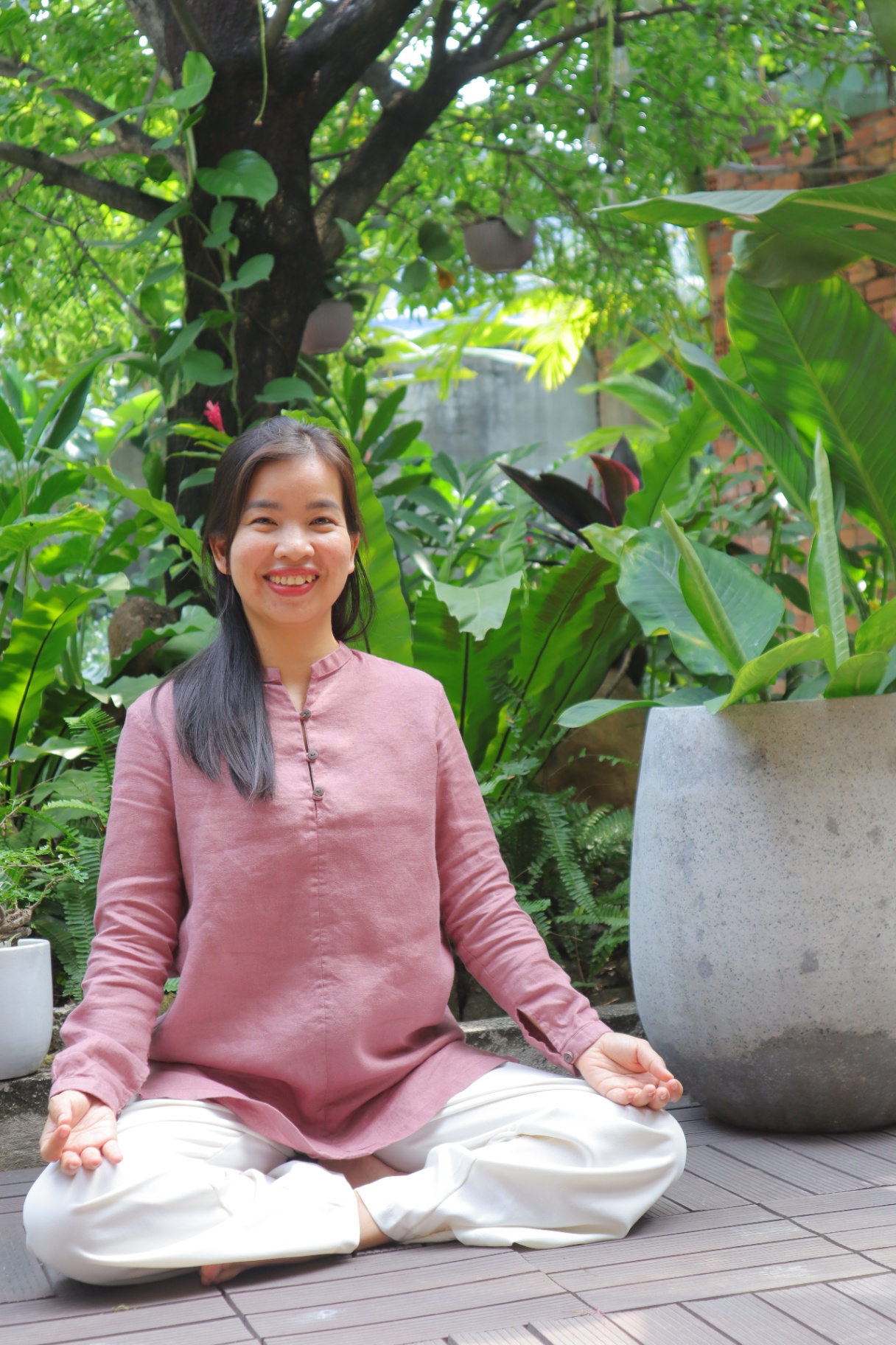 Coach La Lan — Chuyên gia Yoga Trị liệu Quốc tế